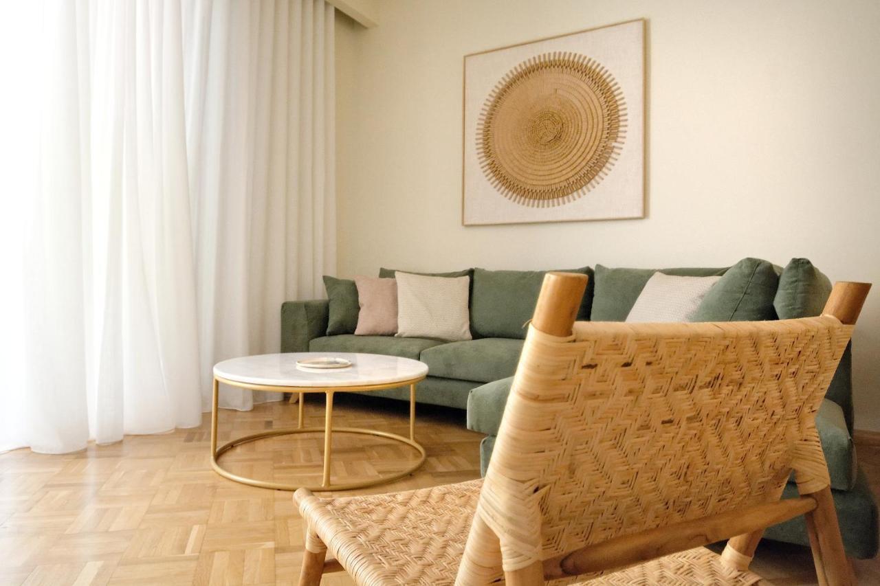 The Fancy Philosopher Apartment Athens Luaran gambar