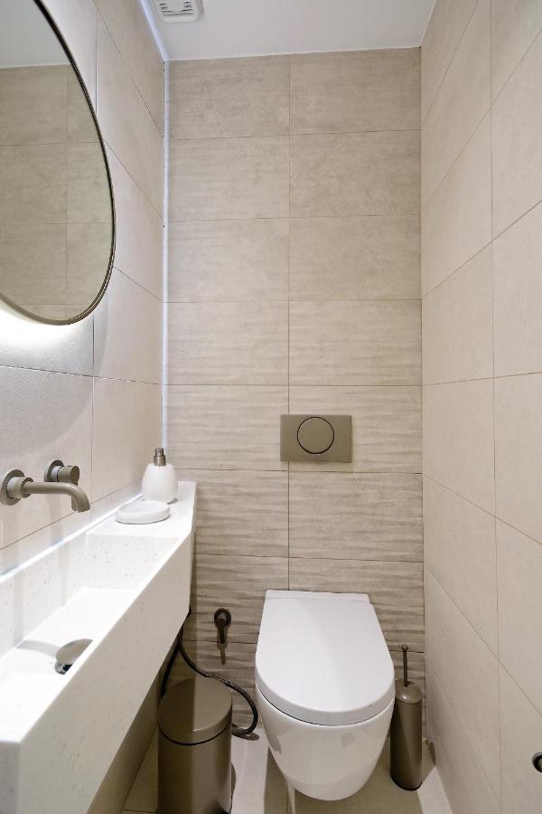 The Fancy Philosopher Apartment Athens Luaran gambar